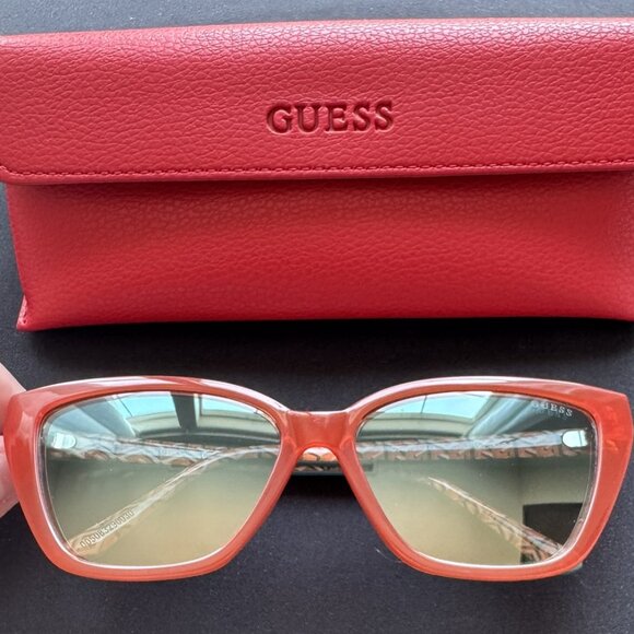 Guess "GU7919" Orange Sunglasses with Blue Gradient Lenses - Picture 1 of 3